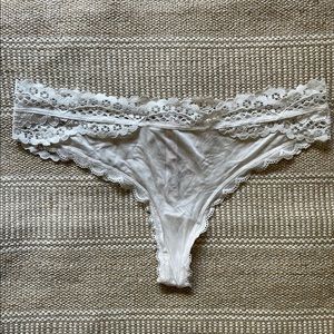 VS Body by Victoria Thong